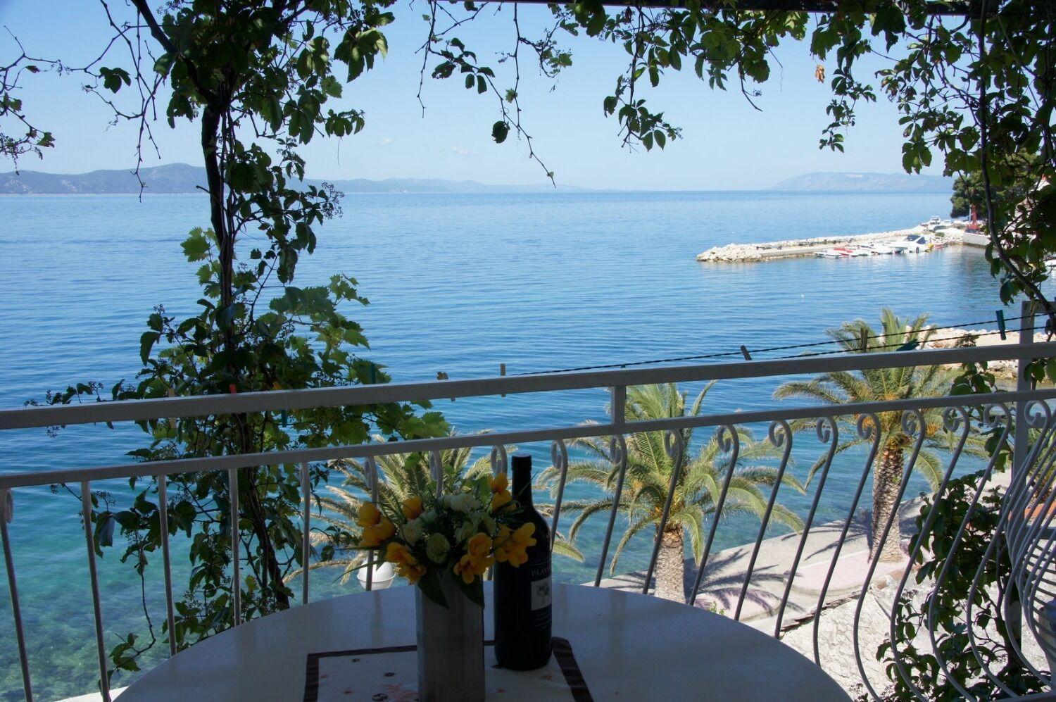 Apartments Sonja - By The Sea Живогоще Екстер'єр фото