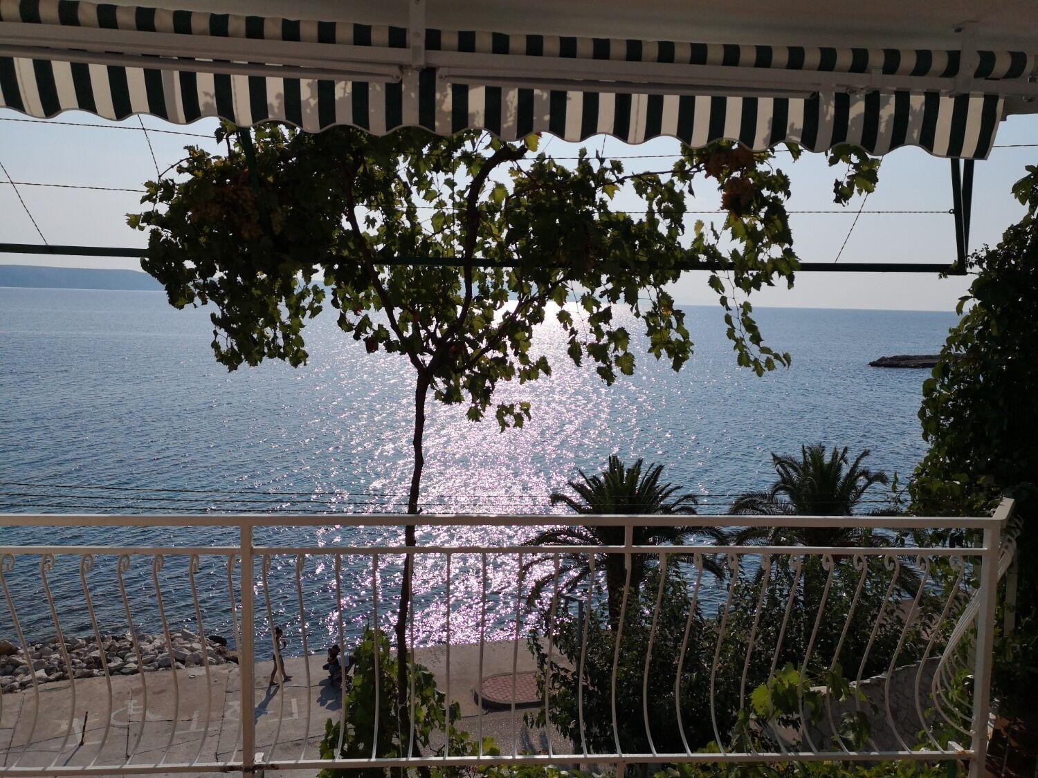 Apartments Sonja - By The Sea Живогоще Екстер'єр фото